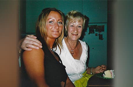 Ann-Helen Mikalsen och hennes mamma Alfhild.