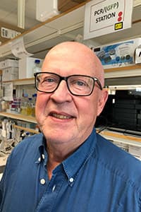 Porträtt av Tomas Olsson.