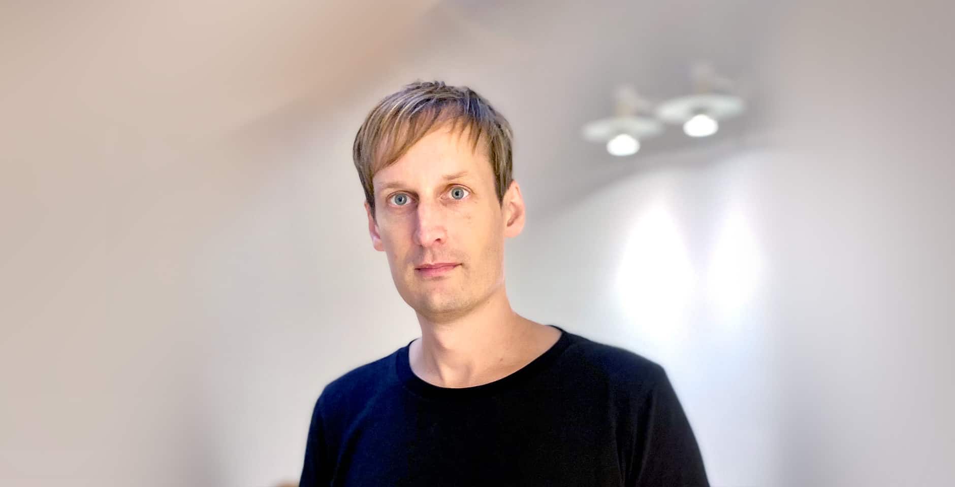 Alexander Pietras är docent vid Lunds universitet och forskar om hjärntumörer