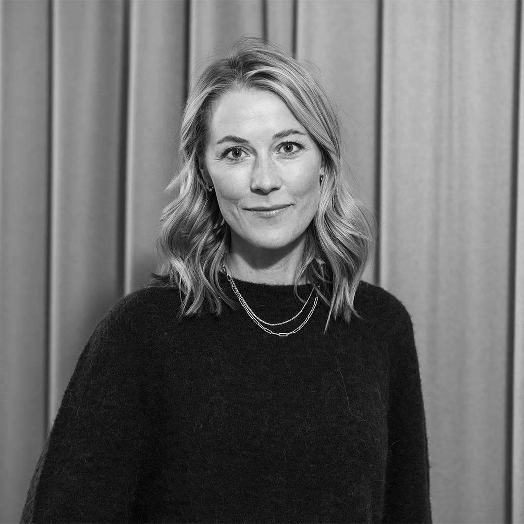 Porträttfoto på Johanna Lind som är Sakkunnig och programansvarig på Hjärnfonden